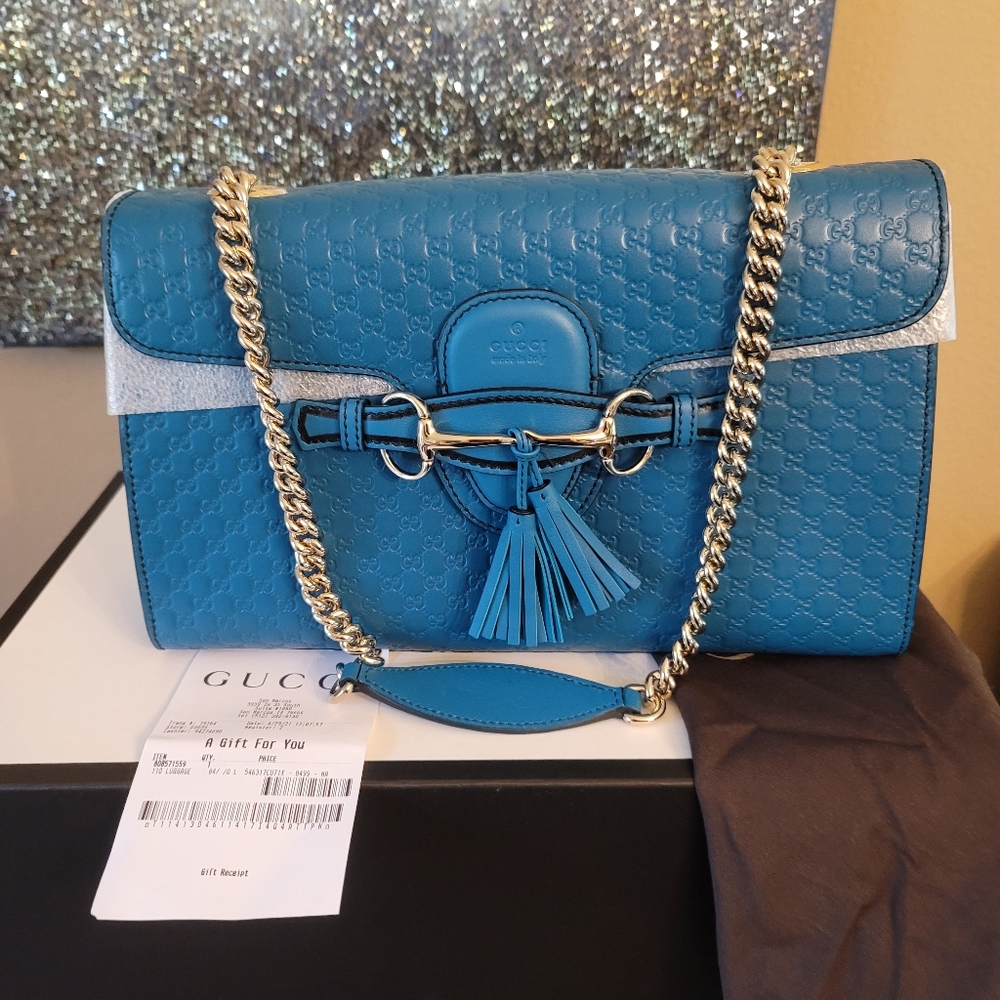 100% authentic  Gucci emily chain miscroguccissima